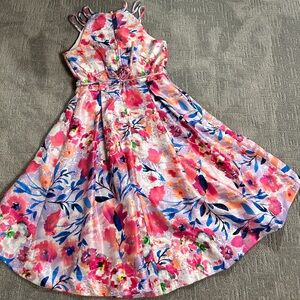 Like new! Extraordinary brand girls first dance dress. Size 10